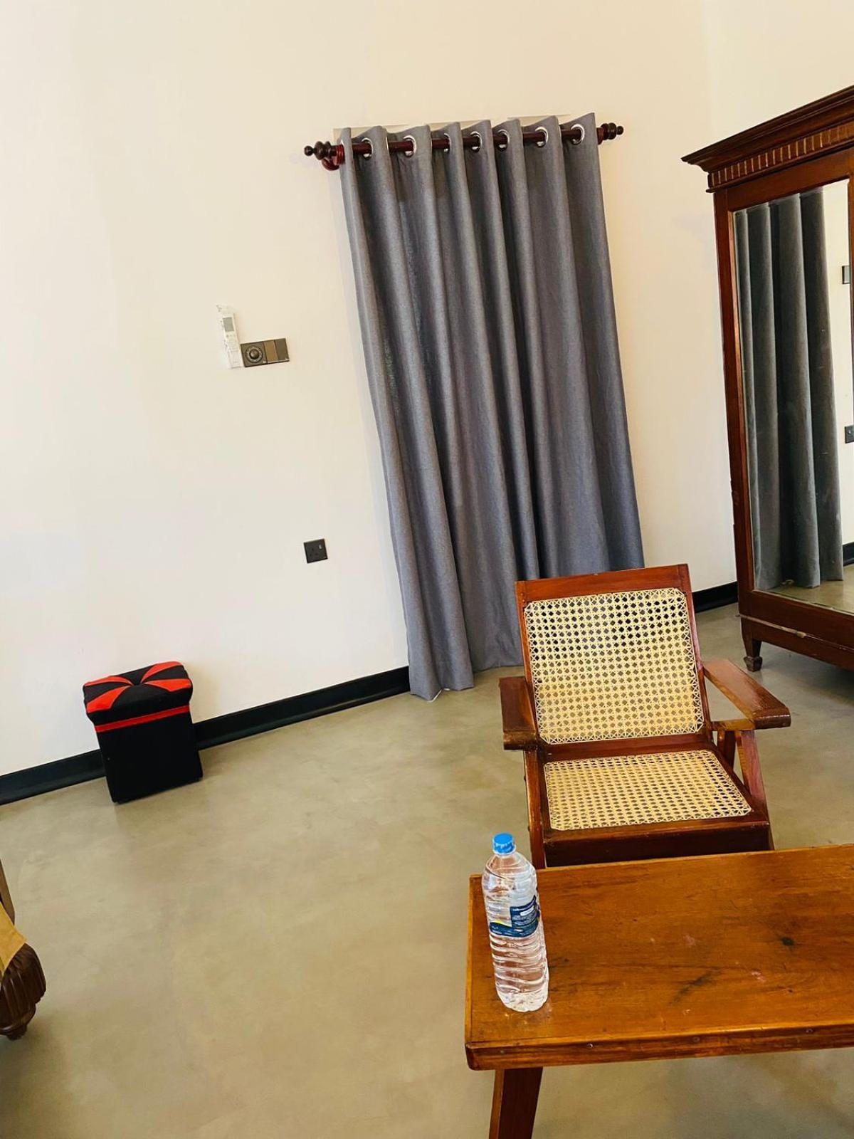Happy Valley Residence Unawatuna Galle Buitenkant foto